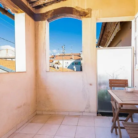 Charming Town House Between The Ramparts Of The Old Town Of Antibes